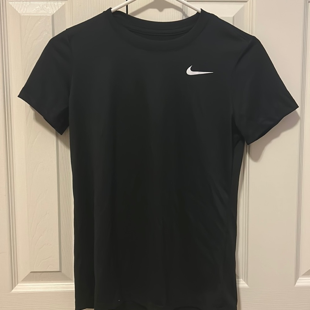 Nike Women’s Workout shirt